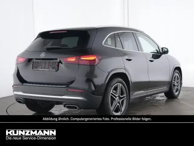 Mercedes-Benz GLA 180