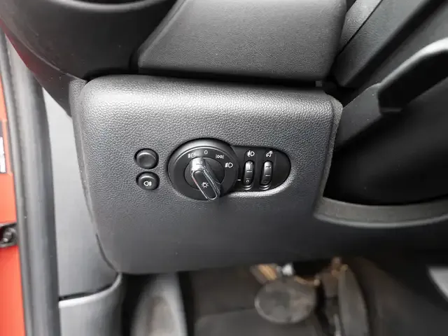 MINI Cooper C
