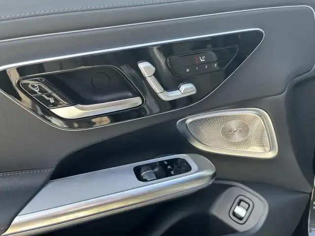 Mercedes-Benz CLE 200