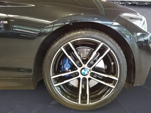 BMW 240