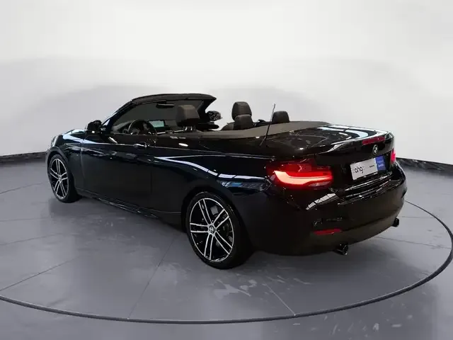 BMW 240