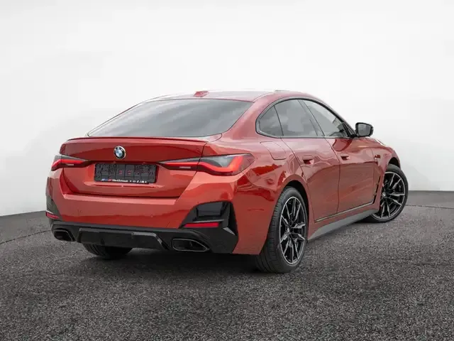 BMW 440
