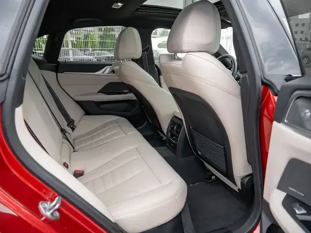 BMW 440