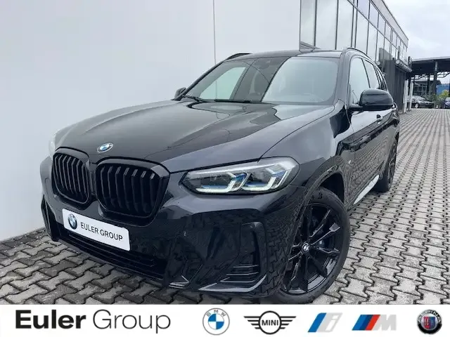 BMW iX3