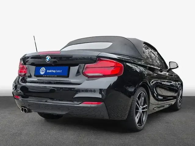 BMW 220