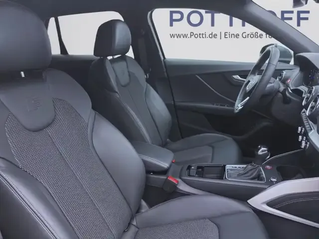 Audi SQ2