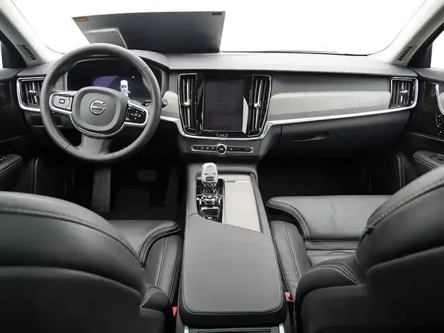 Volvo V90 Cross Country