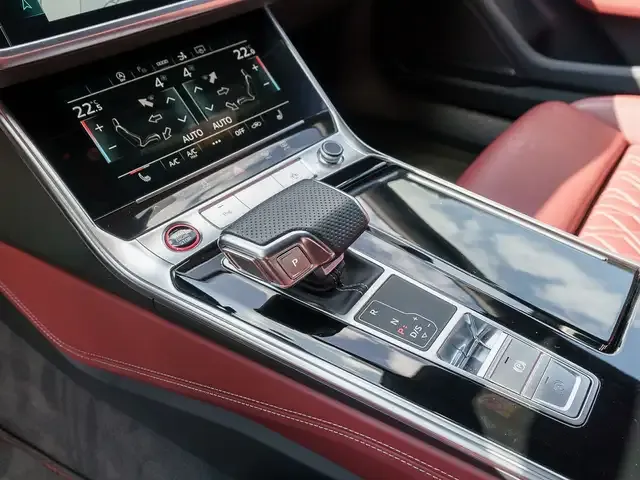 Audi S7