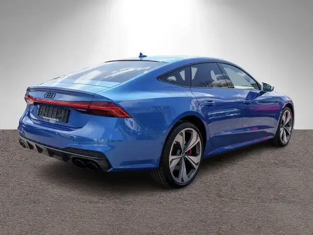 Audi S7