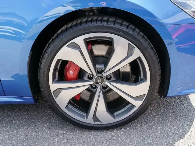 Audi S7