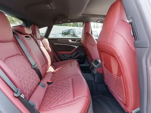 Audi S7