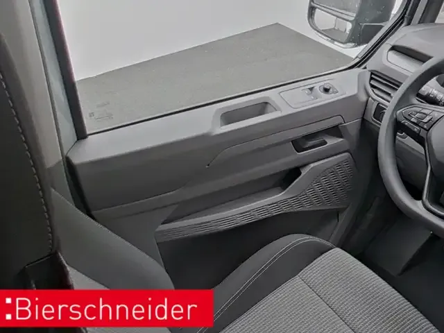 Volkswagen T7 Caravelle