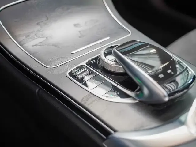 Mercedes-Benz C 250