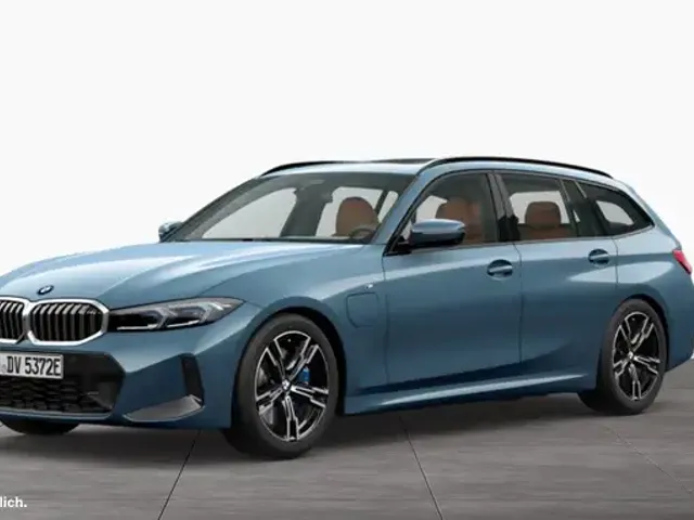BMW 330