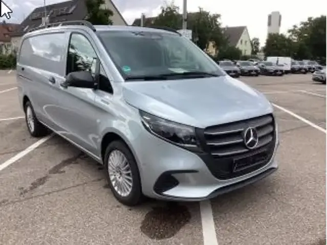 Mercedes-Benz Sonstiges