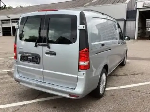Mercedes-Benz Sonstiges