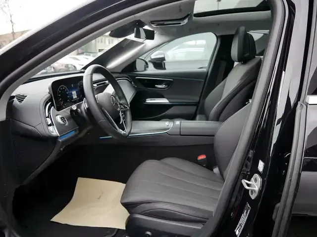 Mercedes-Benz E 200