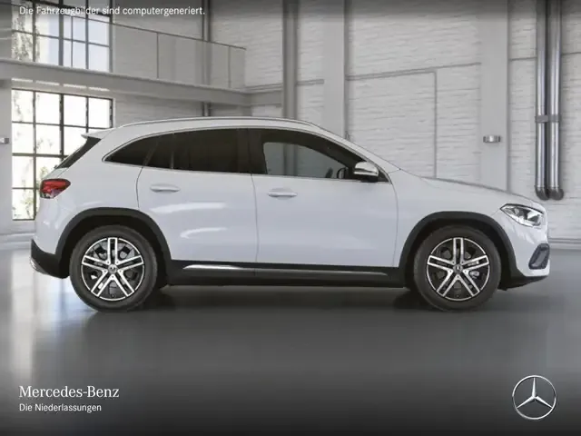 Mercedes-Benz GLA 200