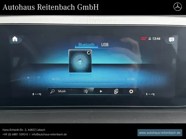 Mercedes-Benz EQC 400