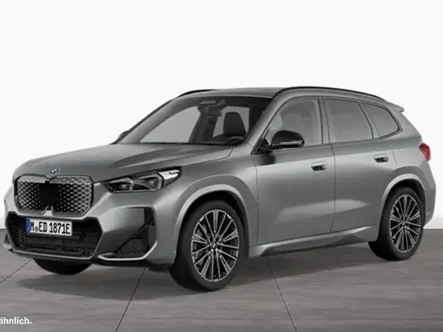 BMW iX1