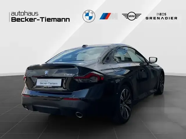 BMW 218