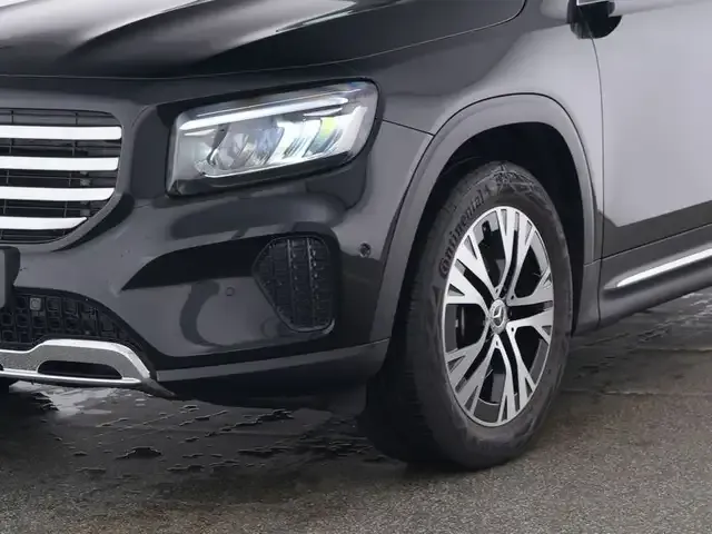 Mercedes-Benz GLB 250