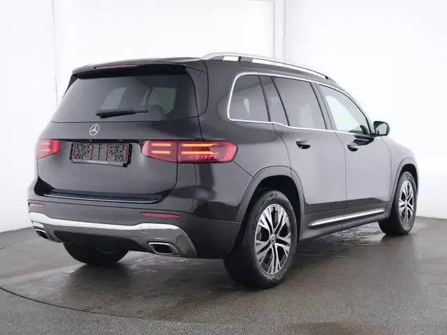 Mercedes-Benz GLB 250