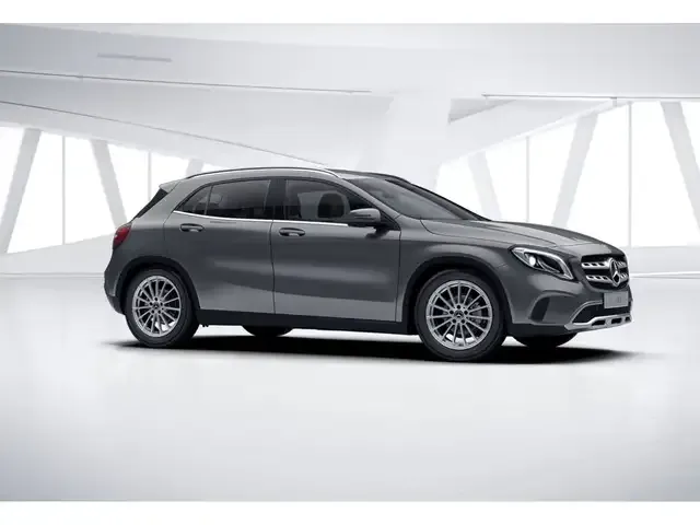 Mercedes-Benz GLA 180