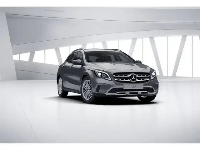 Mercedes-Benz GLA 180