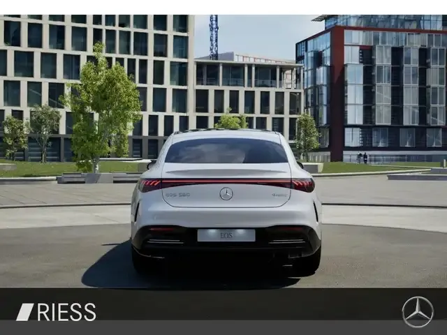 Mercedes-Benz EQS
