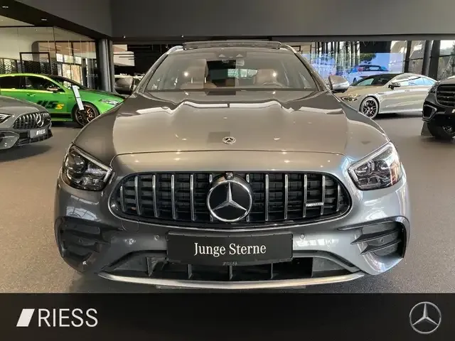 Mercedes-Benz E 53 AMG