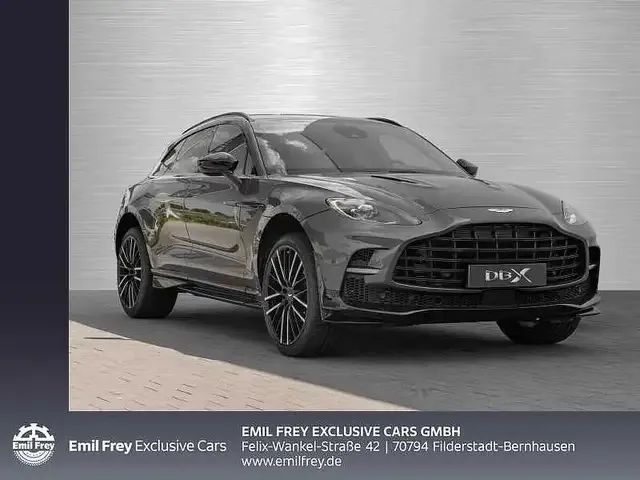 Aston Martin DBX
