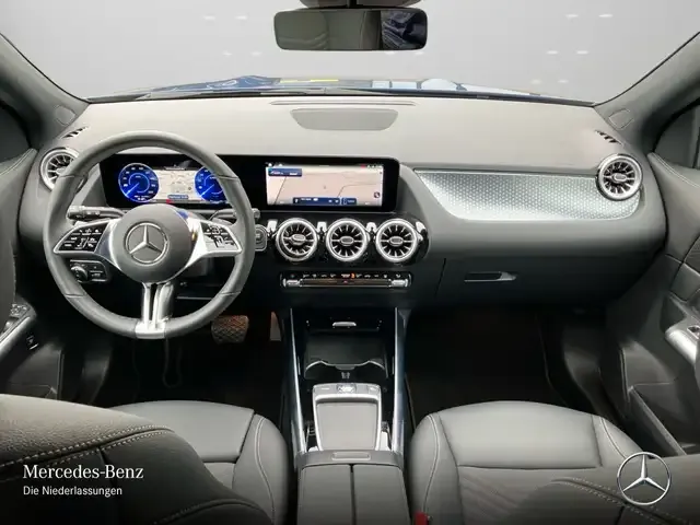 Mercedes-Benz EQA 300