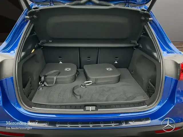 Mercedes-Benz EQA 300