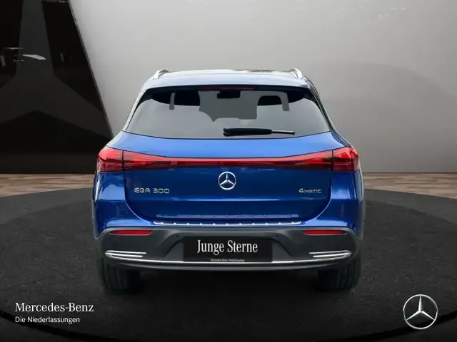 Mercedes-Benz EQA 300