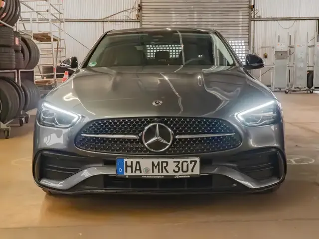Mercedes-Benz C 180