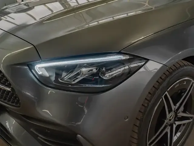 Mercedes-Benz C 180