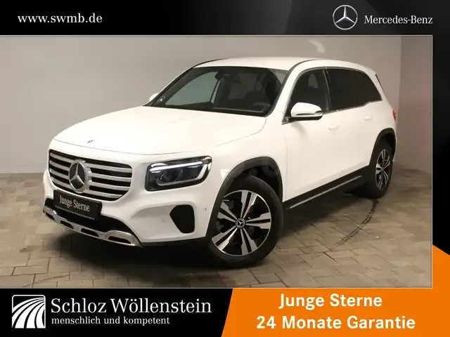 Mercedes-Benz GLB 220