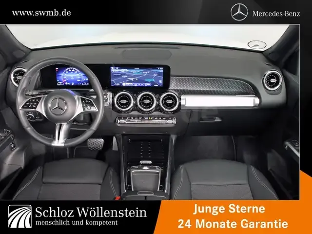 Mercedes-Benz GLB 220