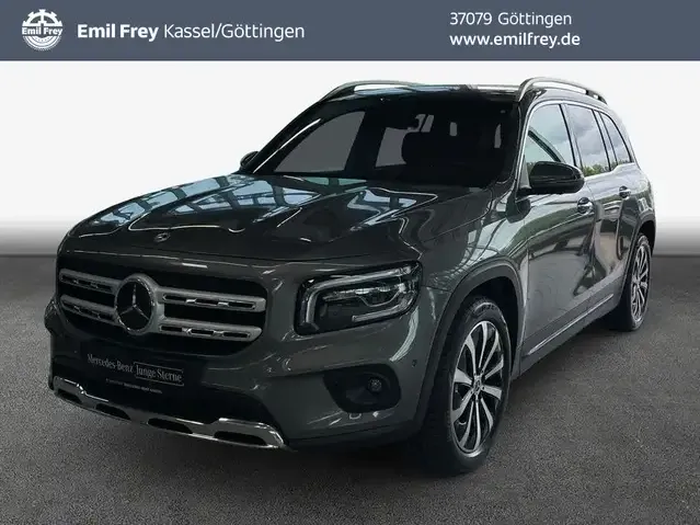 Mercedes-Benz GLB 200