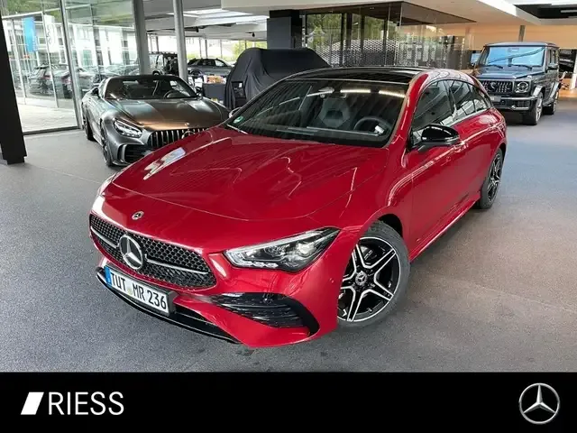Mercedes-Benz CLA 200