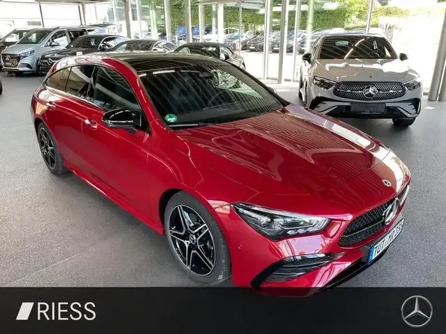 Mercedes-Benz CLA 200