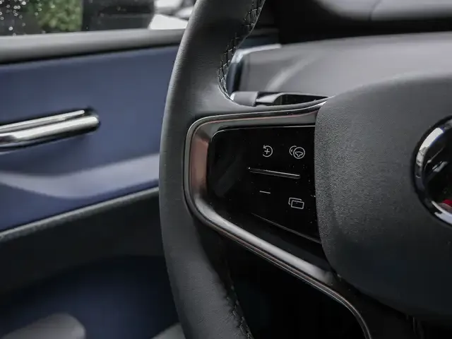 Volvo EX30