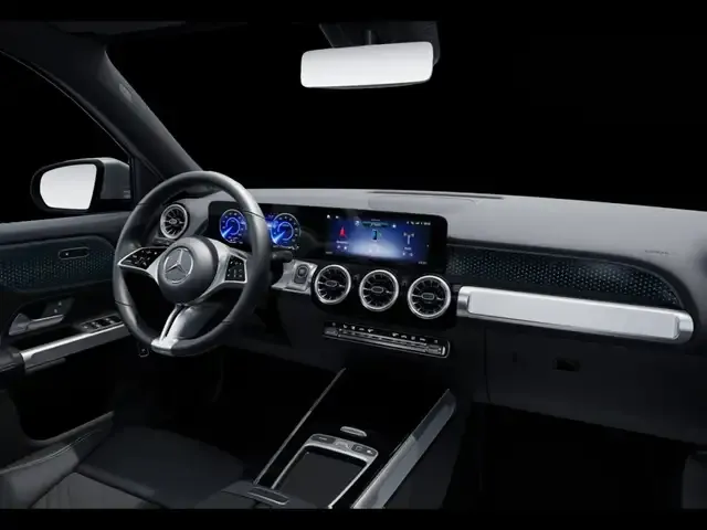 Mercedes-Benz EQB 350