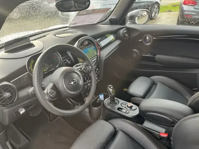 MINI Cooper SE