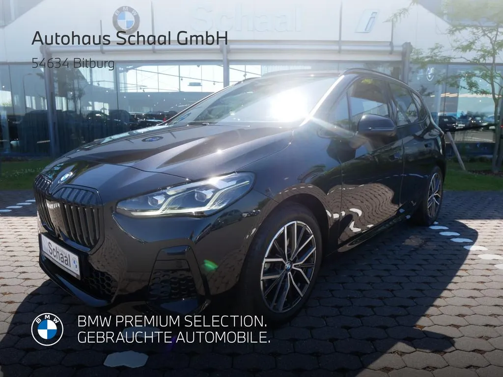 BMW 220