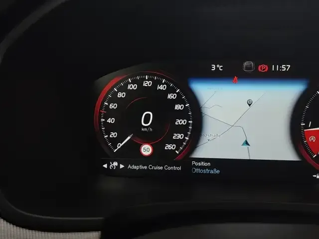 Volvo V90 Cross Country