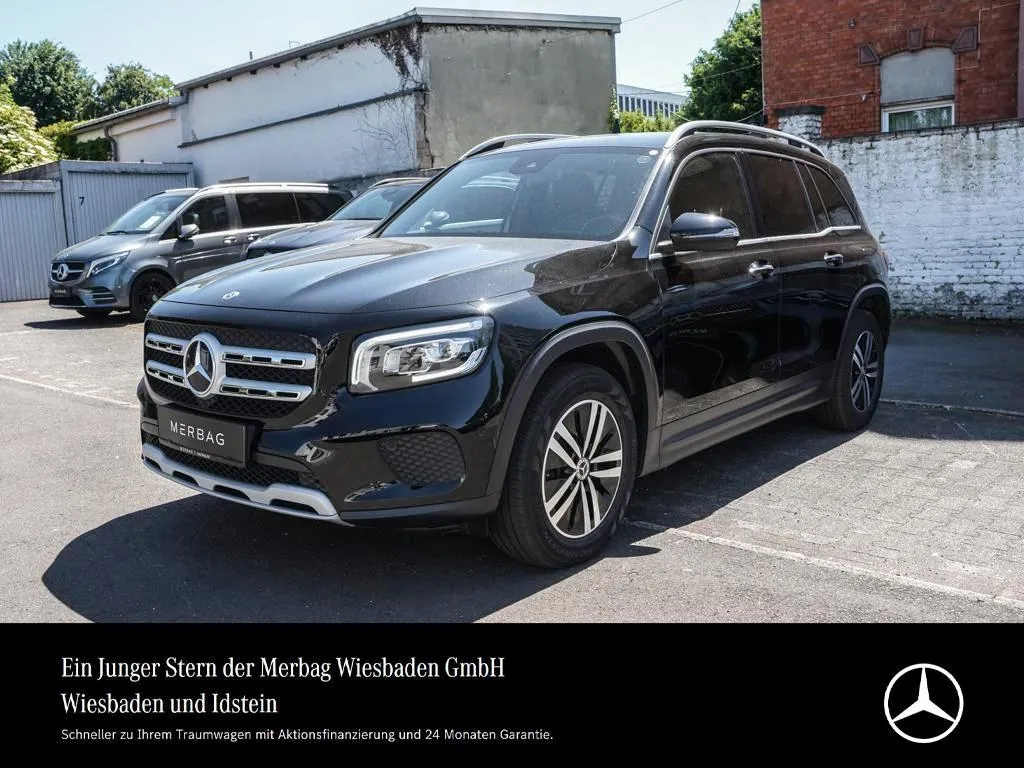 Mercedes-Benz GLB 200