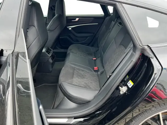 Audi S7