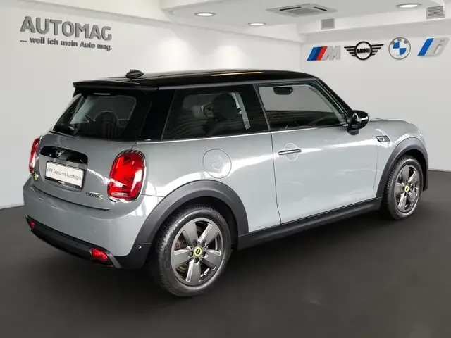 MINI Cooper SE